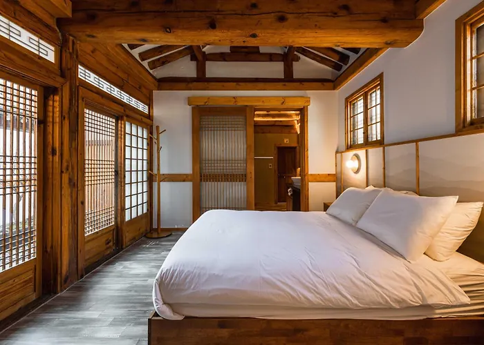 Luxury Hanok The Bukchon Noble